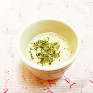バジル風味♪豆乳味噌スープ